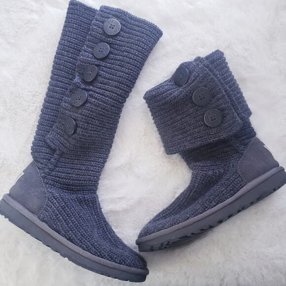 UGG Australia Classic Cardy Tall Knit Boot Dark Grey Oversized Button US 7 - Picture 2 of 10